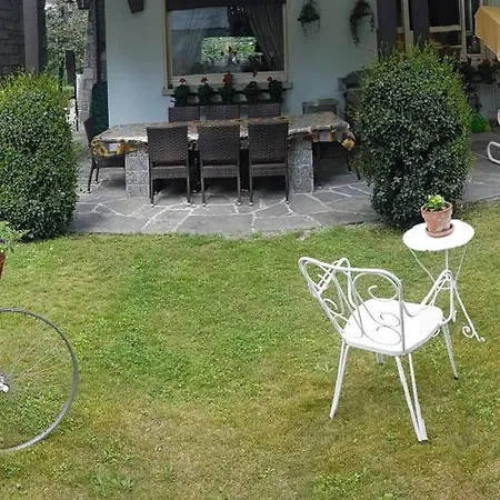 Gli Oleandri Bed & Breakfast