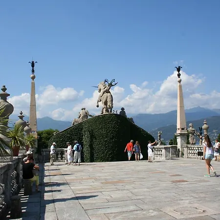 Gli Oleandri Bed & Breakfast Stresa