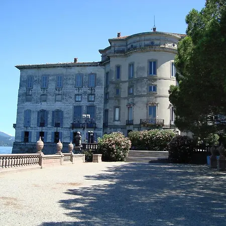 Panzió Gli Oleandri Stresa