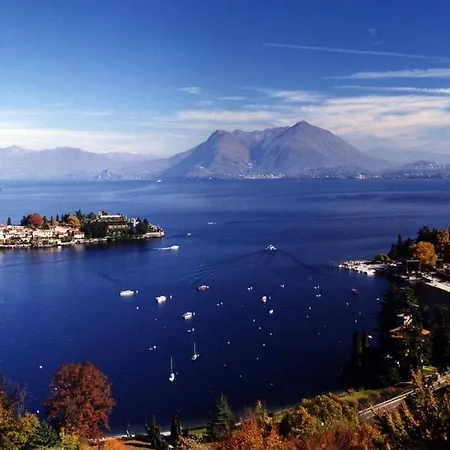 Gli Oleandri Nocleg ze śniadaniem Stresa