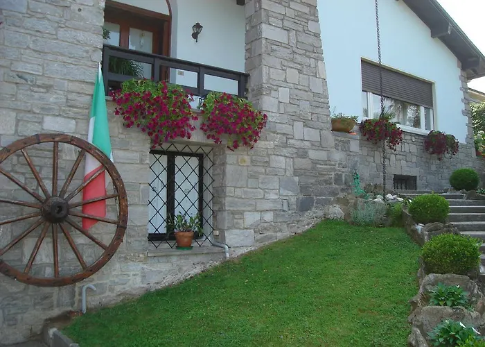 Bed & Breakfast Gli Oleandri 3*