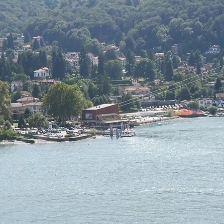 Gli Oleandri Panzió Stresa